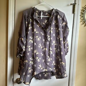 Lauren Conrad floral blouse